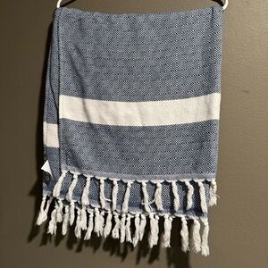 Trina Turk Women’s Woven Shawl Knotted Fringe Blue White Stripe